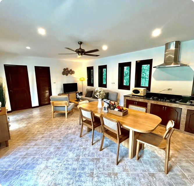 khao-lak-villa-dining-kitchen